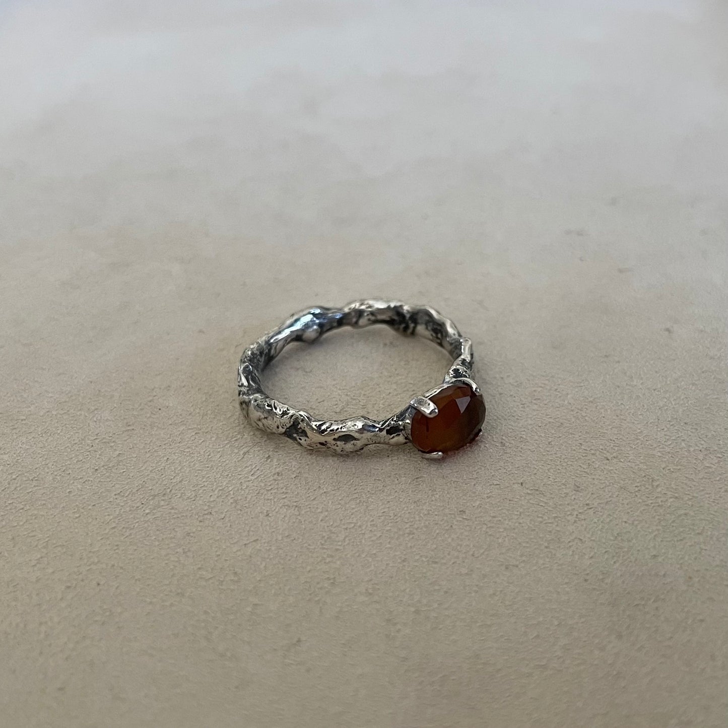 Zilveren ring met Montana agaat