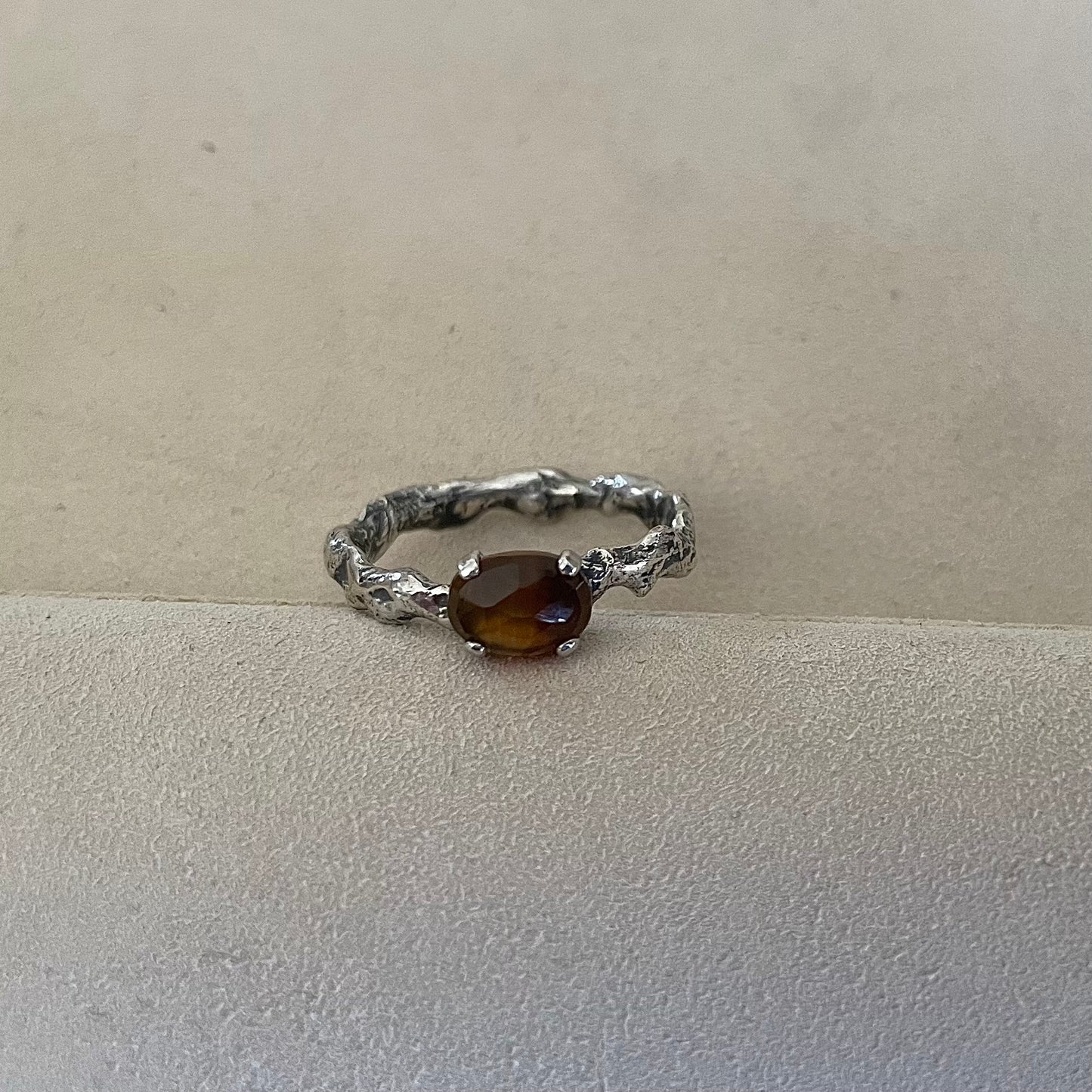 Zilveren ring met Montana agaat