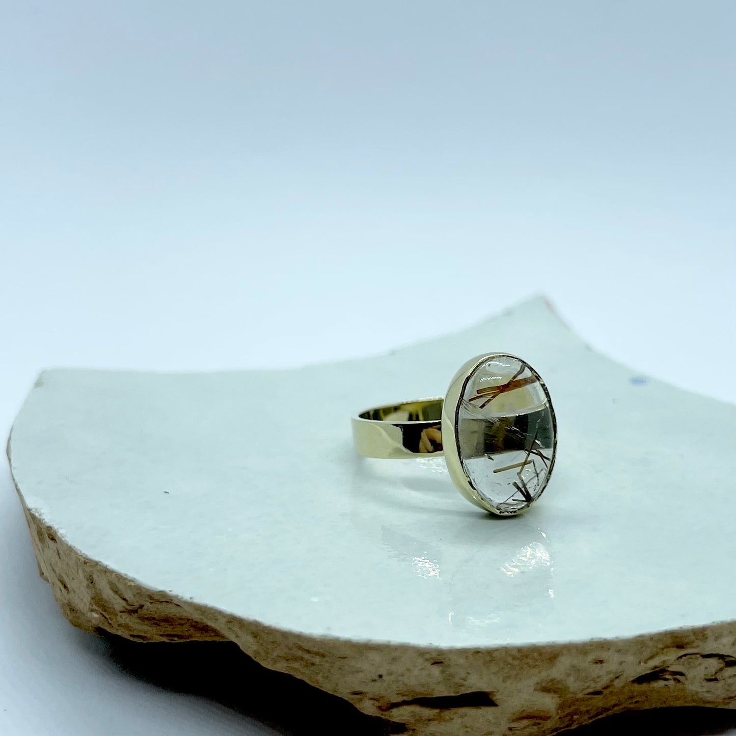 Gouden ring met rutiel quartz