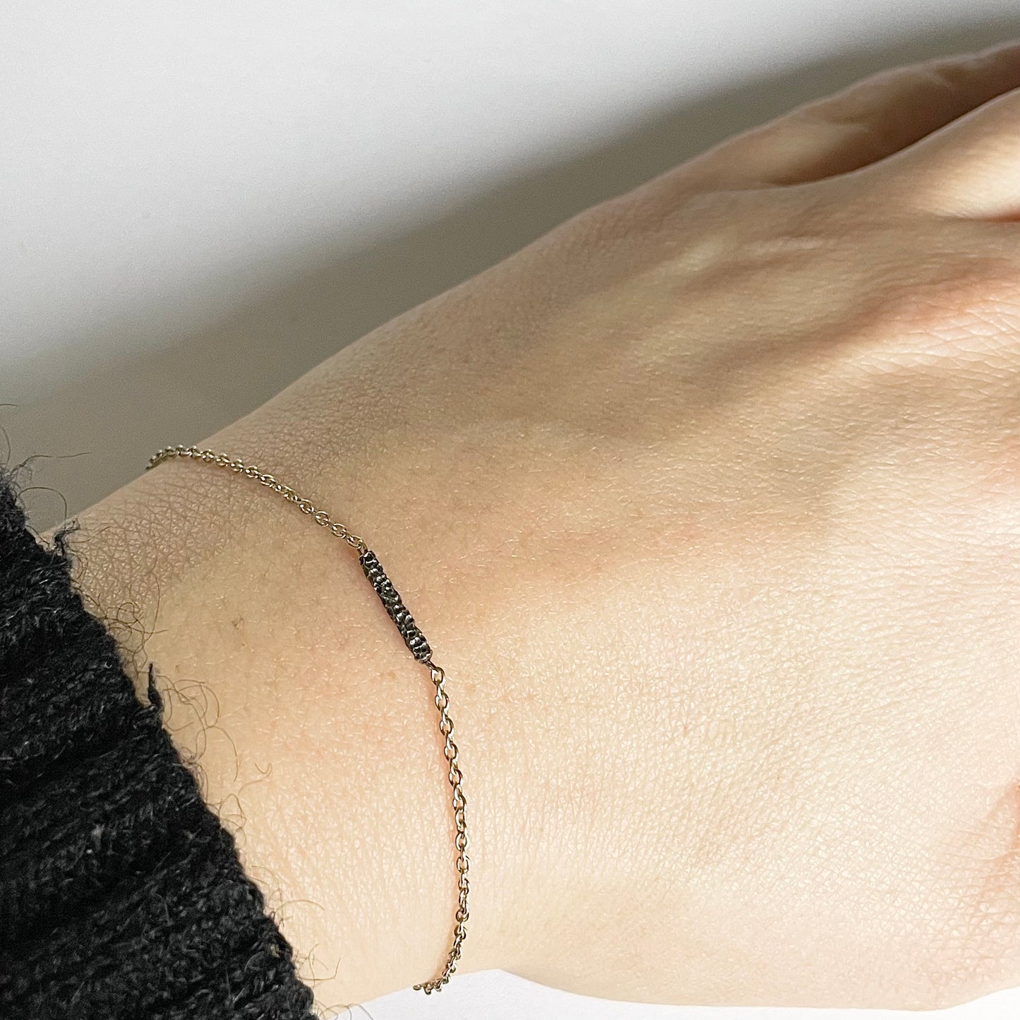 Zilveren armband organice stripe