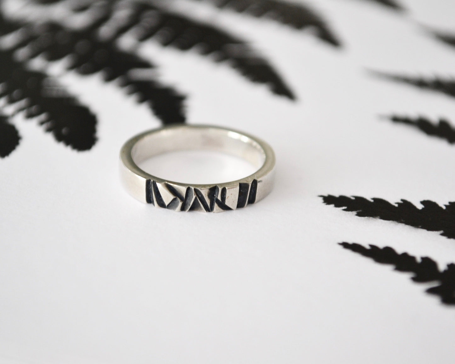 Zilveren ring geometric