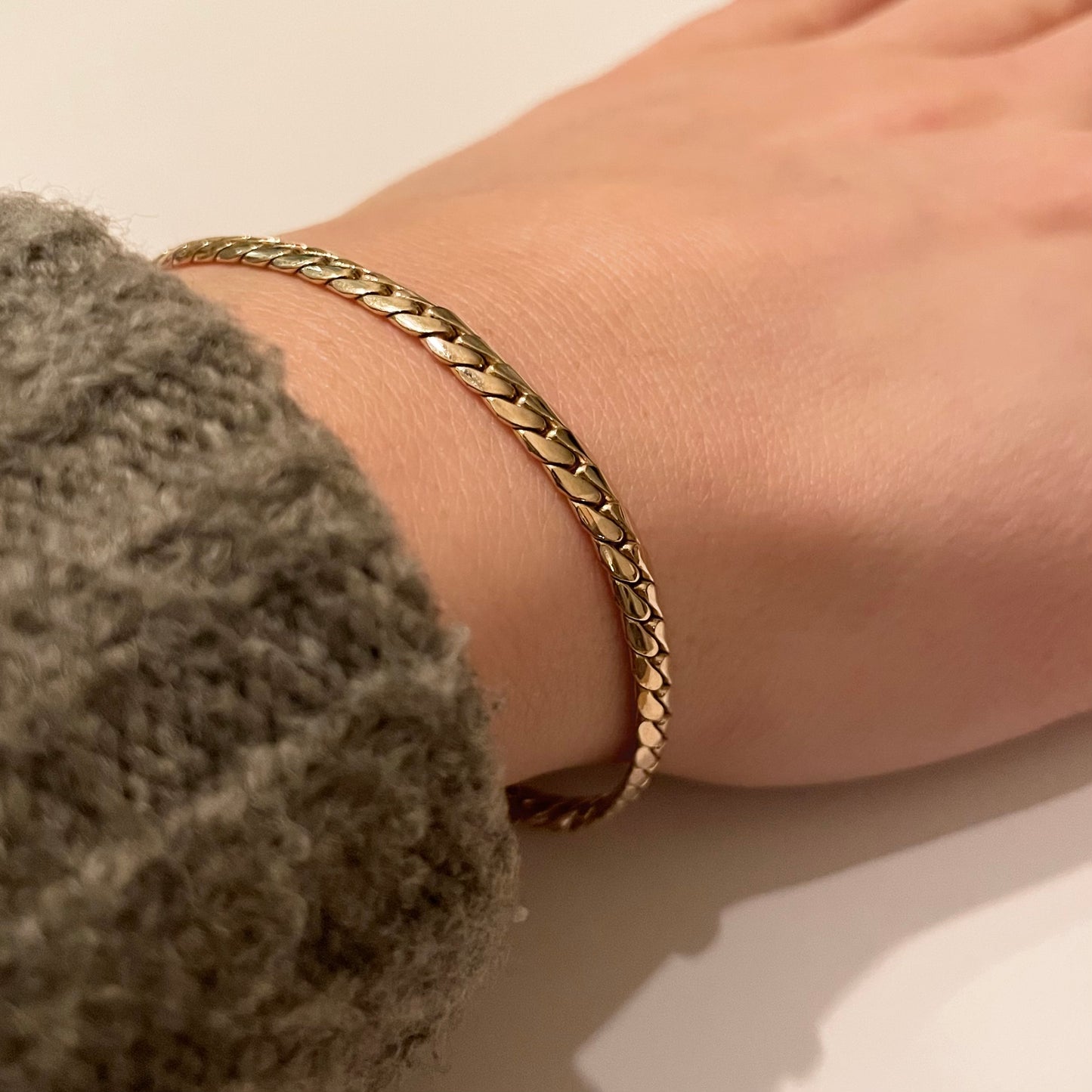 Gouden armband platte gourmet schakel