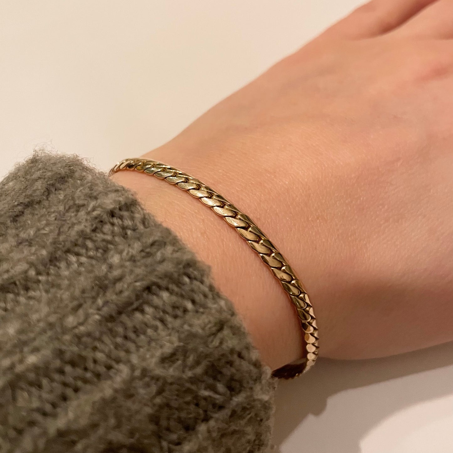 Gouden armband platte gourmet schakel