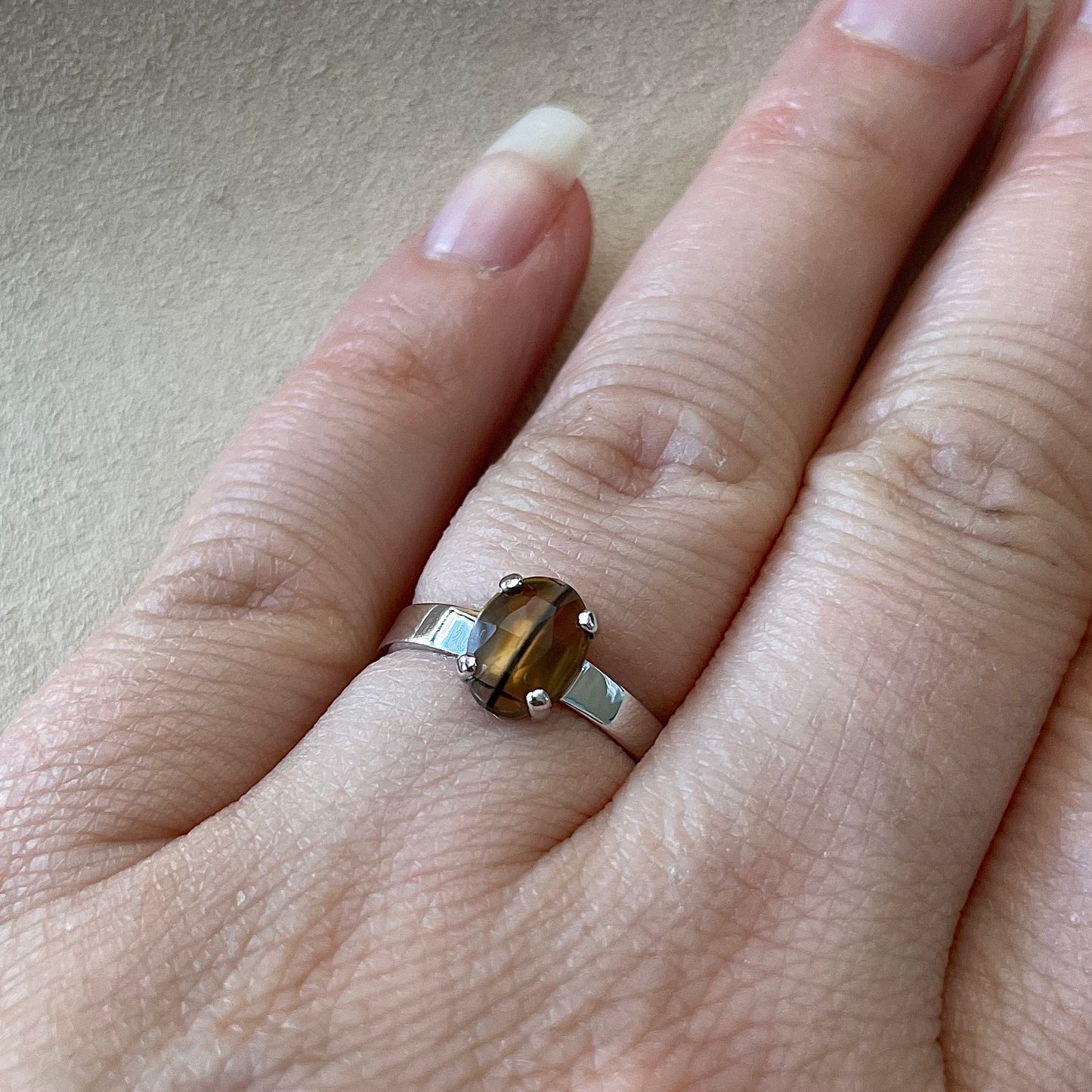 Zilveren ring met montana agaat