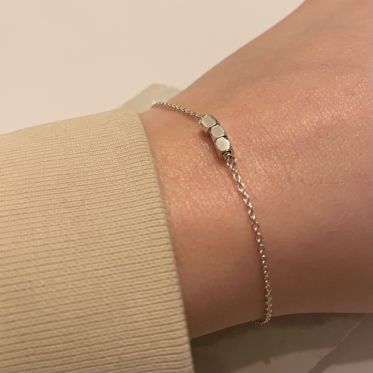 Zilveren armband met 3 facetjes