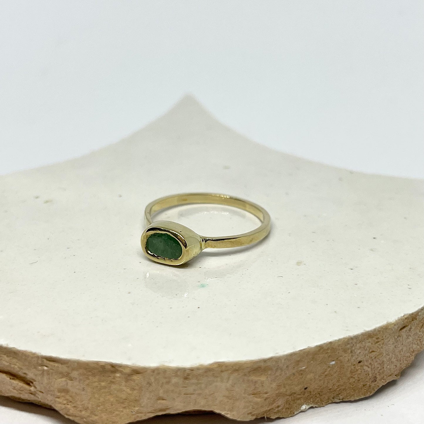 Gouden ring met chrysoprase