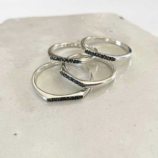 Zilveren ring organic stripe