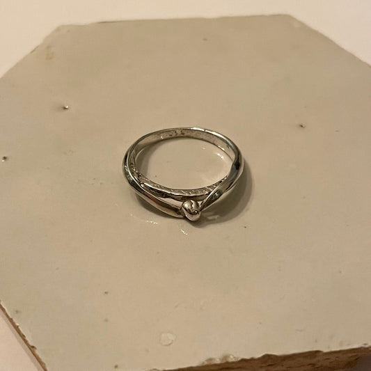 Zilveren ring gegoten