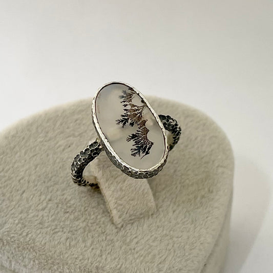 Zilveren ring met dendriet quartz