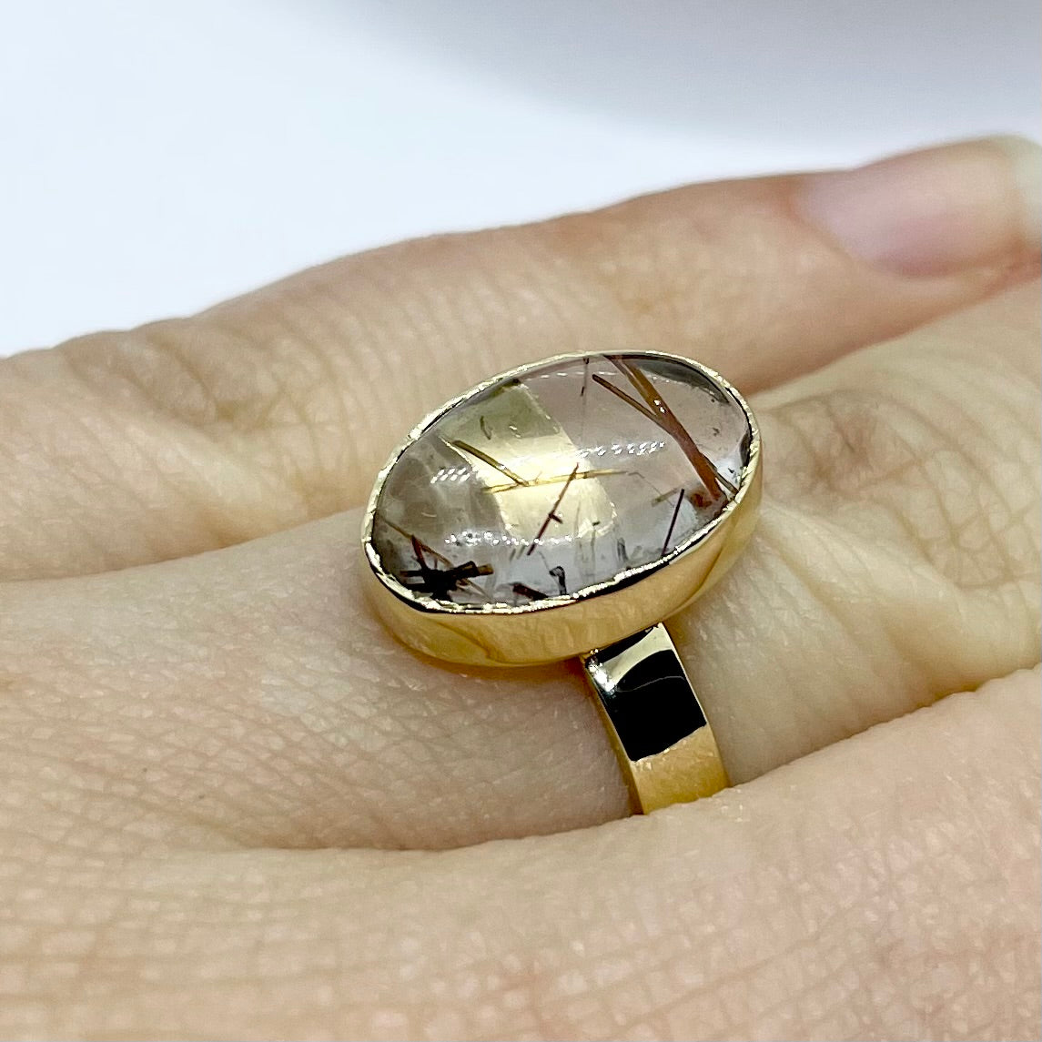 Gouden ring met rutiel quartz